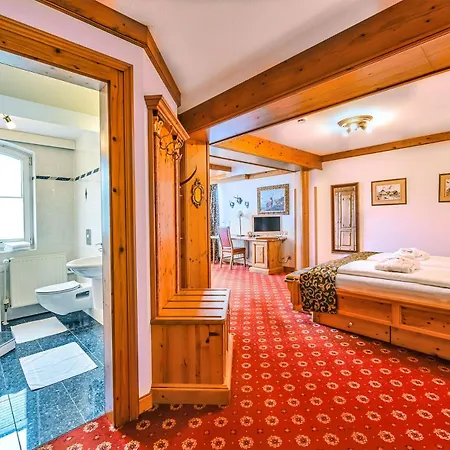 Schloss Holzrichter 4*