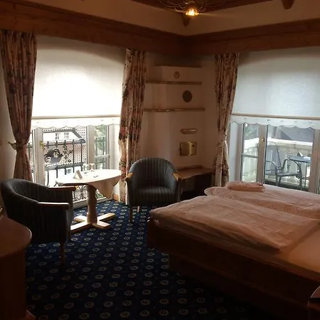 Otel Schloss Holzrichter