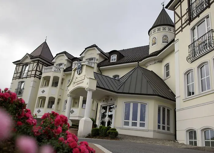 Schloss Holzrichter 4* Nachrodt-Wiblingwerde